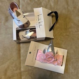 Unicorn shoes and hair and